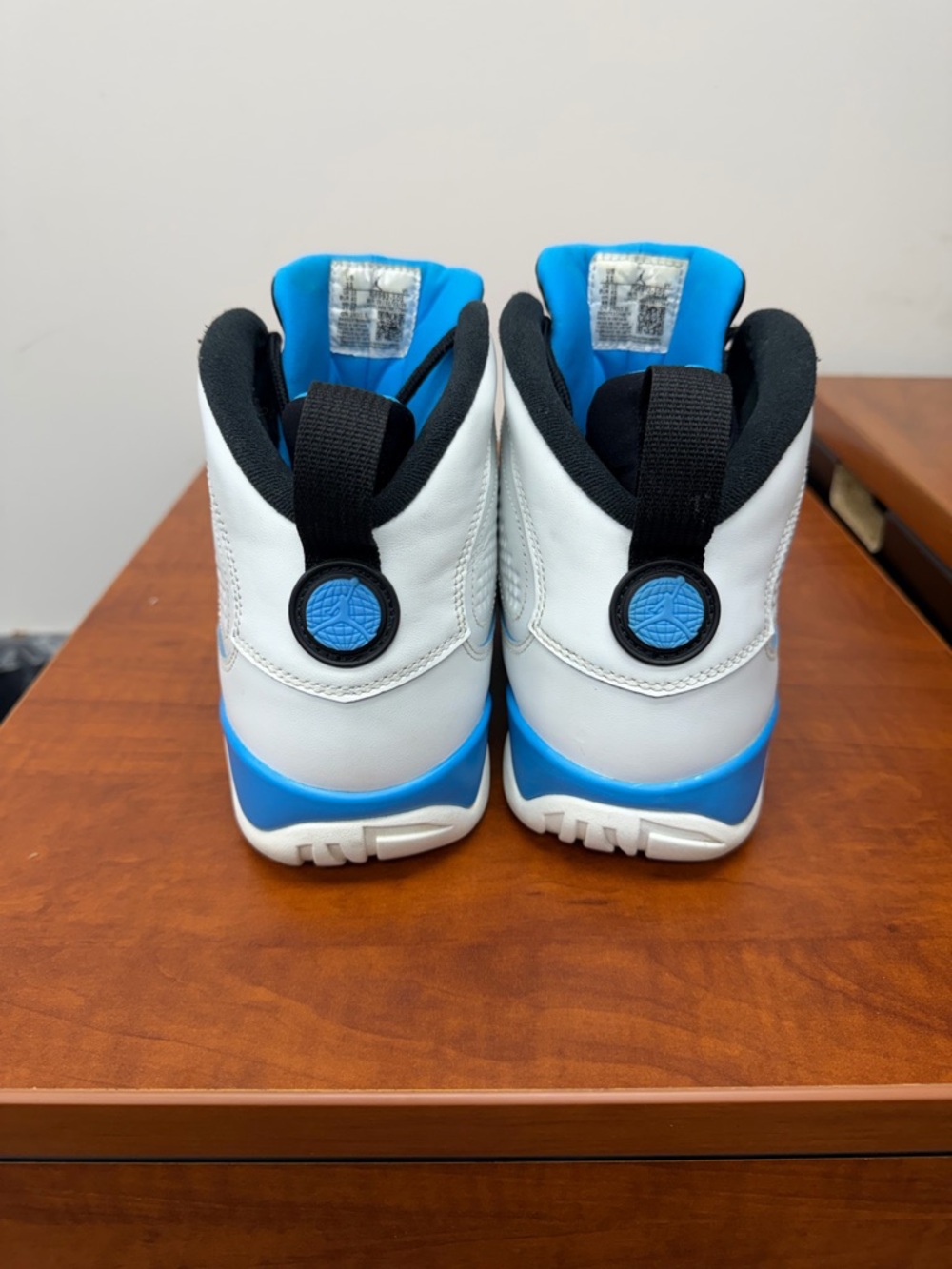 Jordan 9 Retro “Powder Blue” - Picture 3 of 6